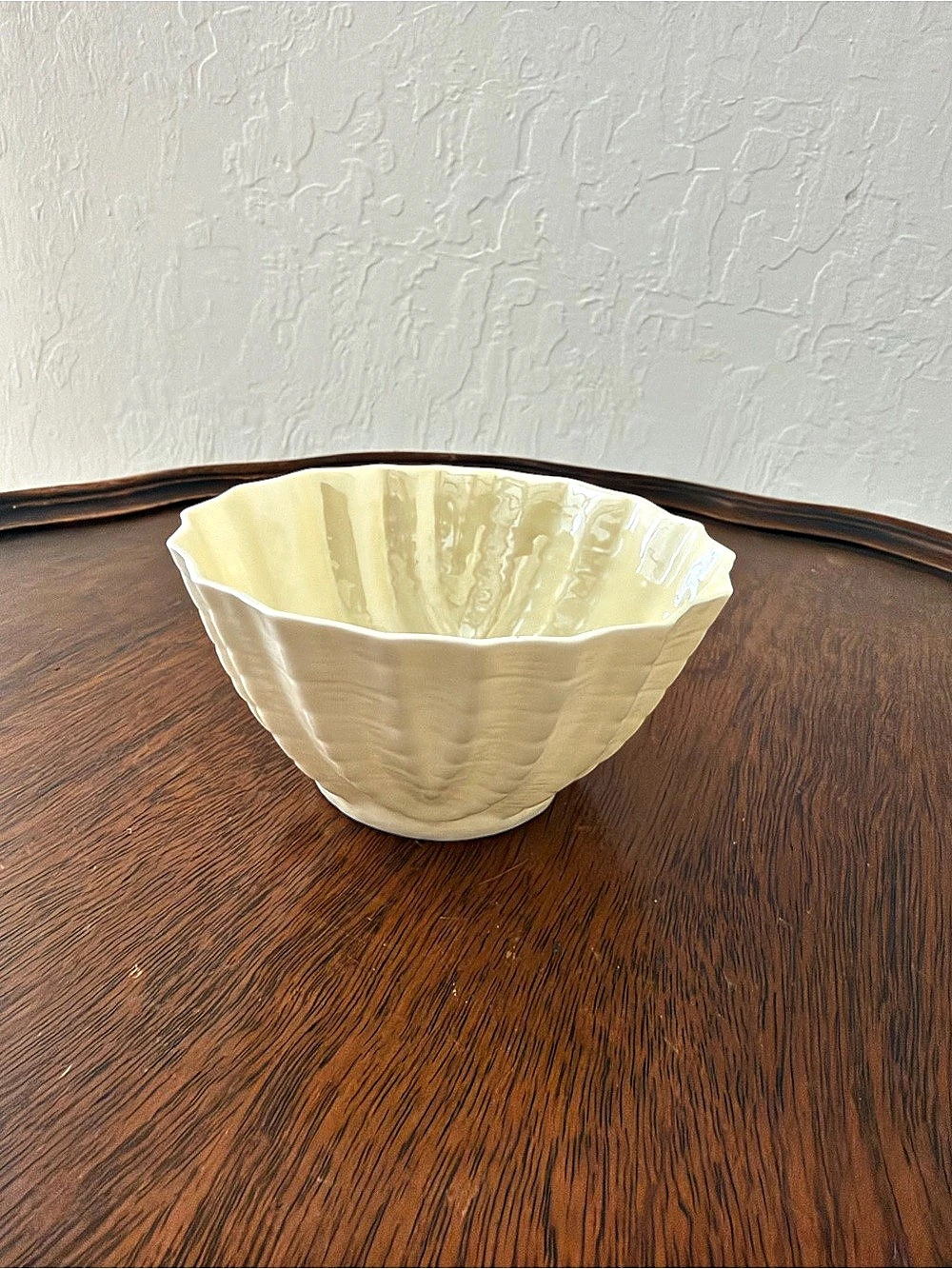 Belleek Neptune Shell Bowl Porcelain Serving Bowl, Cream